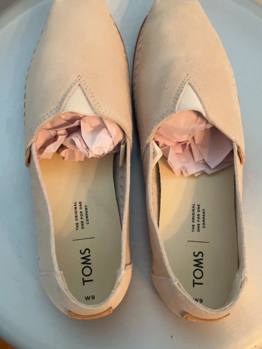 TOMS Women’s W9 Beige Suede Alpargata Slip-On Flats New Without Box